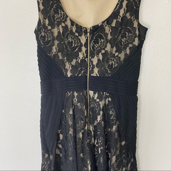 🦋3/$30 Danny and Nicole Lace Mini Dress - Picture 6 of 6